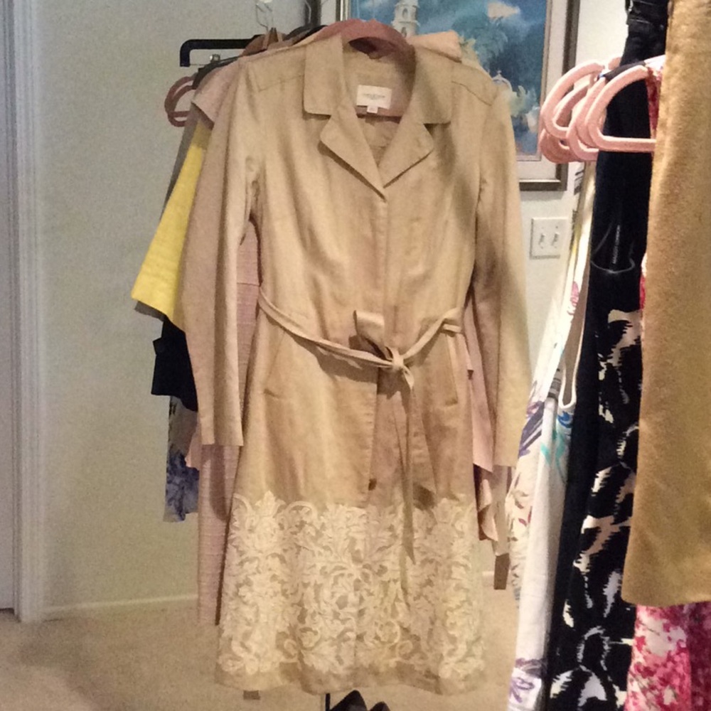 Embroidered dress coat